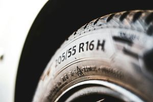 Як читати розмір шини: повна розшифровка маркування фото