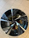 Литі диски Audi R22 5x112 (9.5J) &mdash; 5 спиць, чорний з проточкою FBX183-22 фото