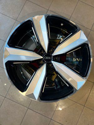 Диски Audi R20 5x112 ET30 DIA66.45 9.0j &ndash; Новинка 2025 | ECOSHINY 3056F(R20) фото
